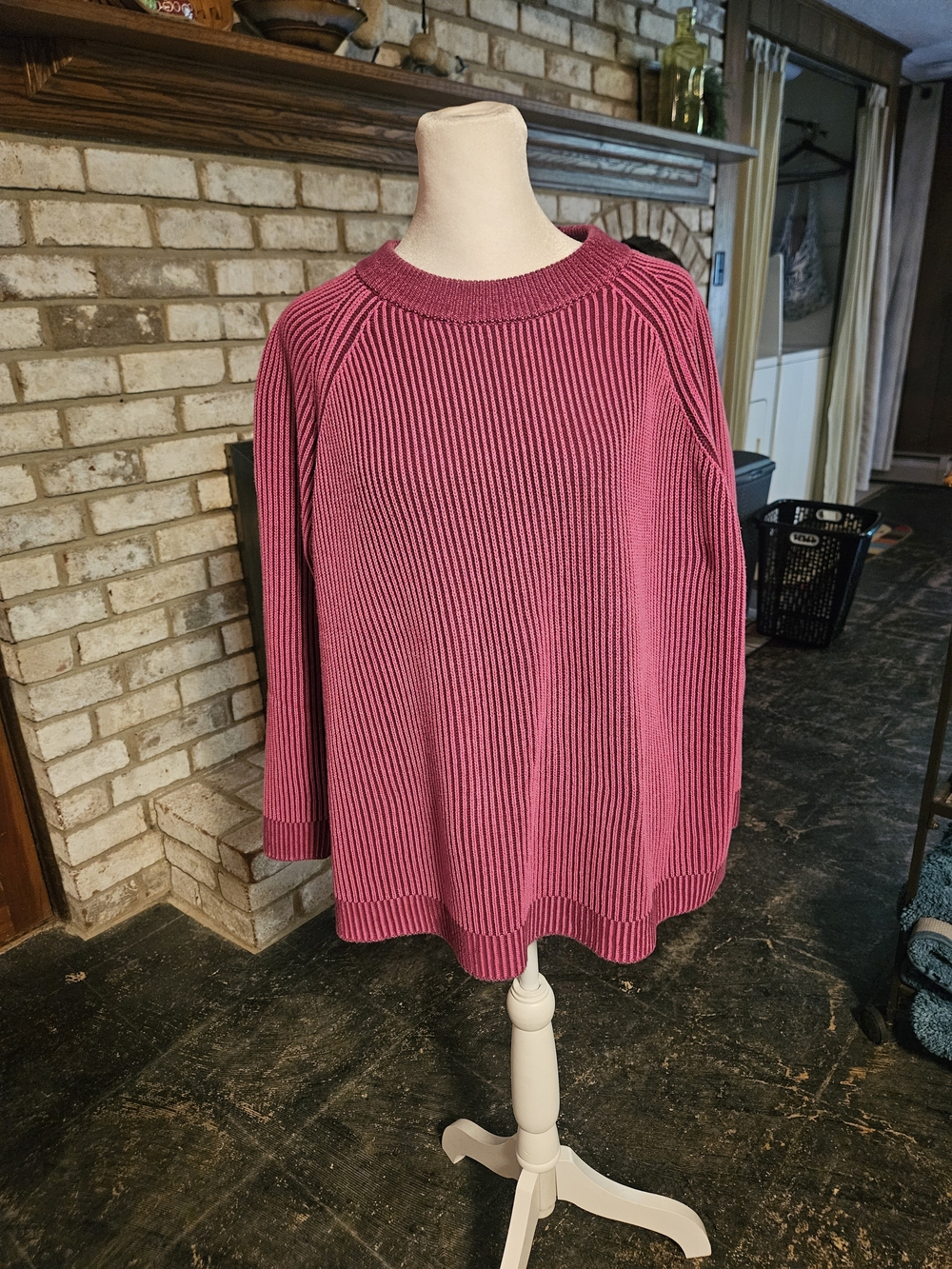 Lands' End Ribbed Crewneck Sweater in Raspberry
